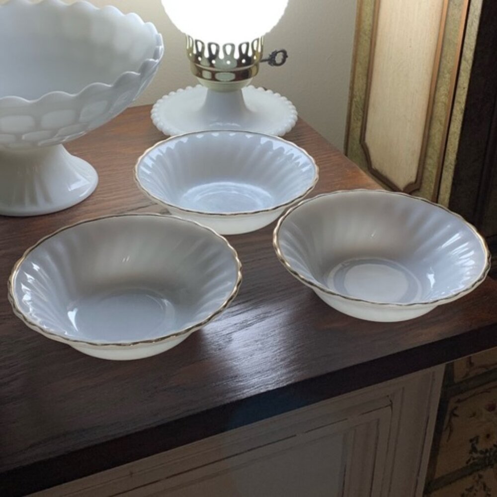 Vintage Anchor Hocking Fire-king Three 3 Milk Glass Bowls 1960s - Picture 5 of 5